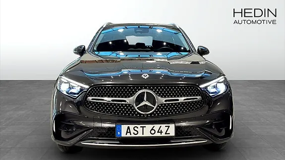 Mercedes-Benz Glc300 2024 photo 2