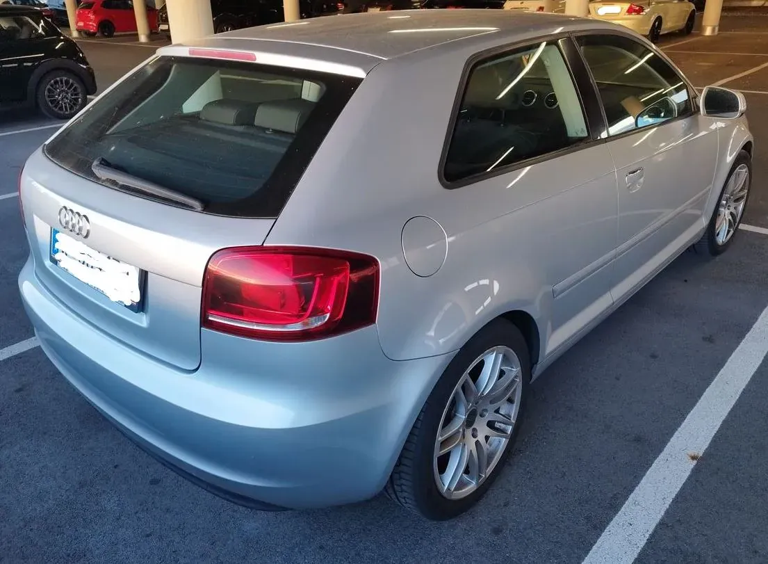 Audi A3 2011 photo 3
