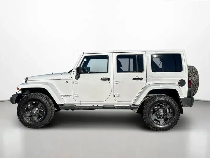 Jeep Wrangler 2013 photo 2