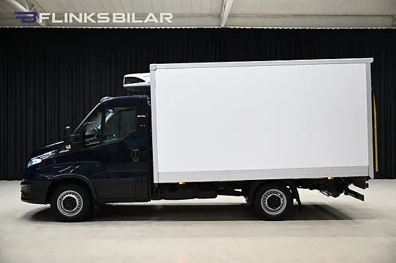 Iveco Daily 2023 photo 2