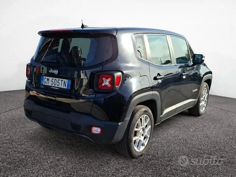 Jeep Renegade 2023 photo 3