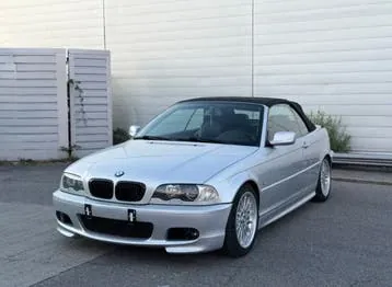 BMW 320I