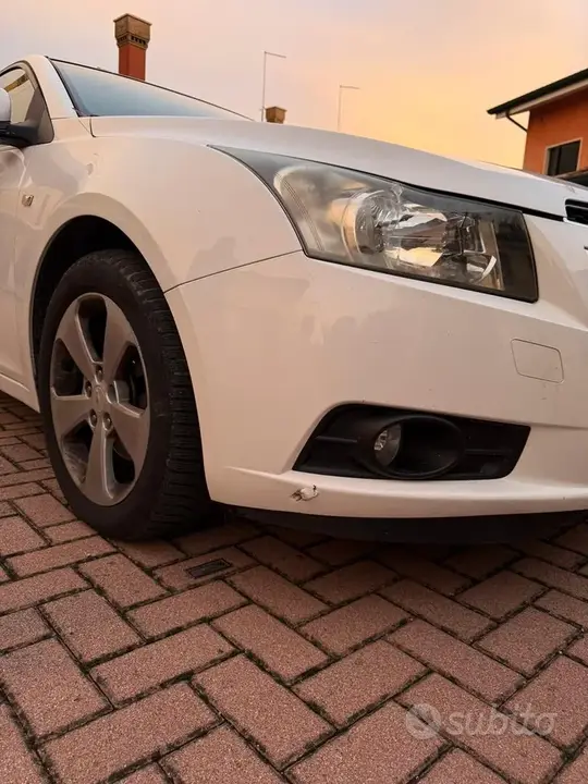Chevrolet Cruze 2011 photo 5