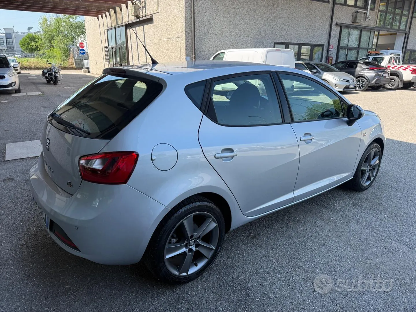 Seat Ibiza 2014 photo 5