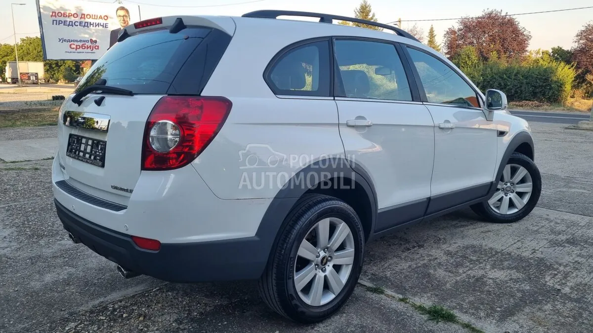 Chevrolet Captiva 2011 photo 4