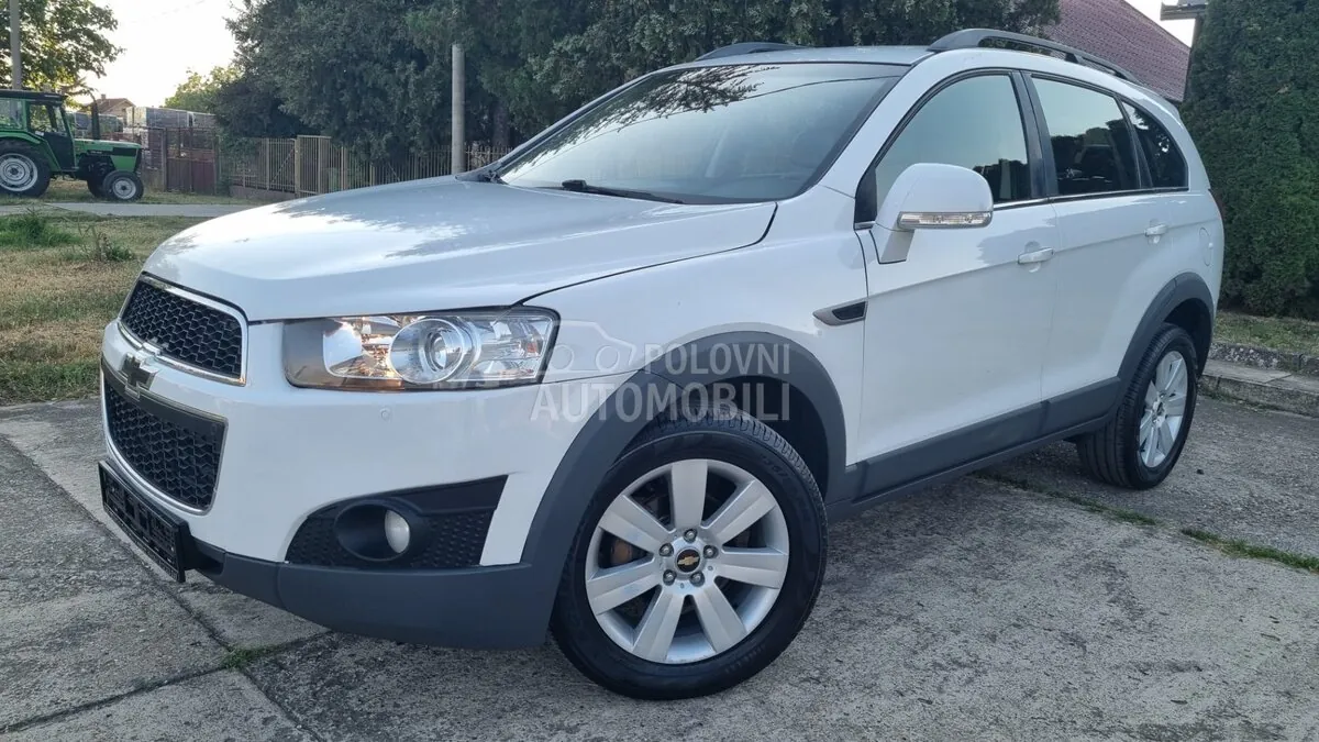 Chevrolet Captiva 2011 photo 2