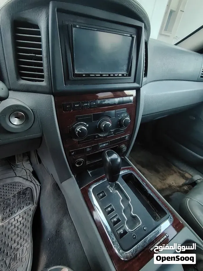 Jeep Grand Cherokee 2018 photo 2