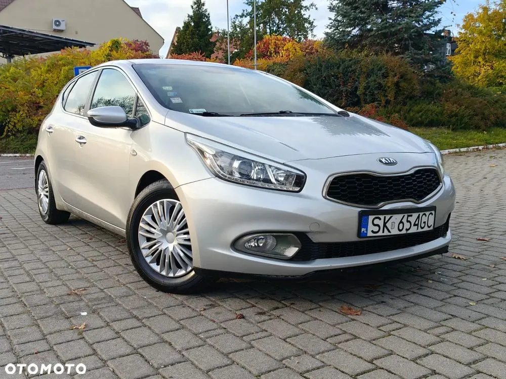 Kia Ceed 2015 photo 2