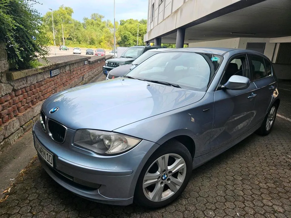 BMW 118I E87