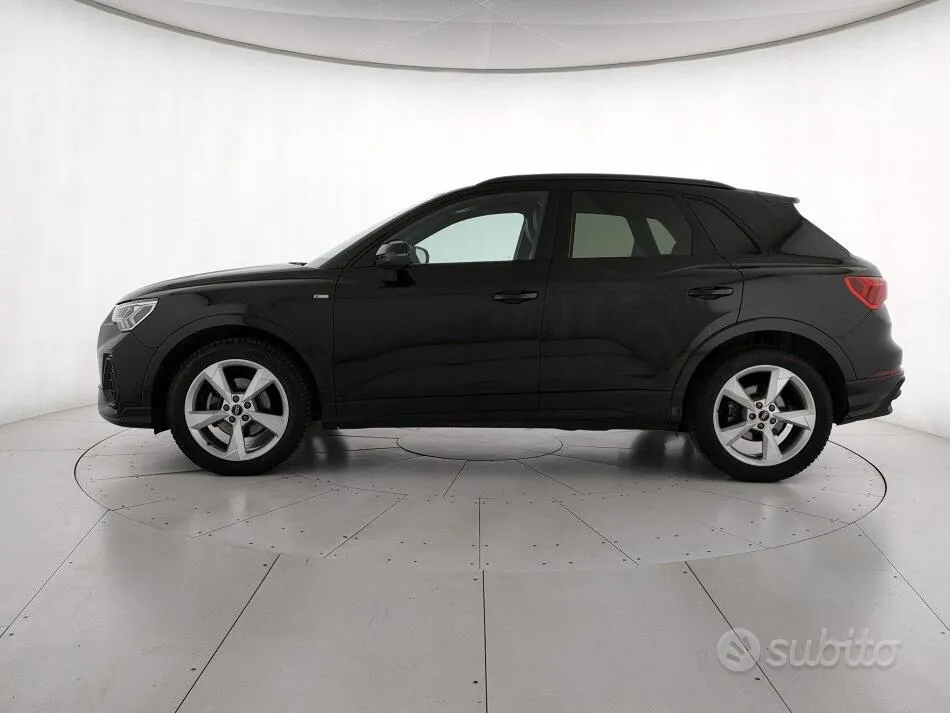 Audi Q3 2025 photo 3
