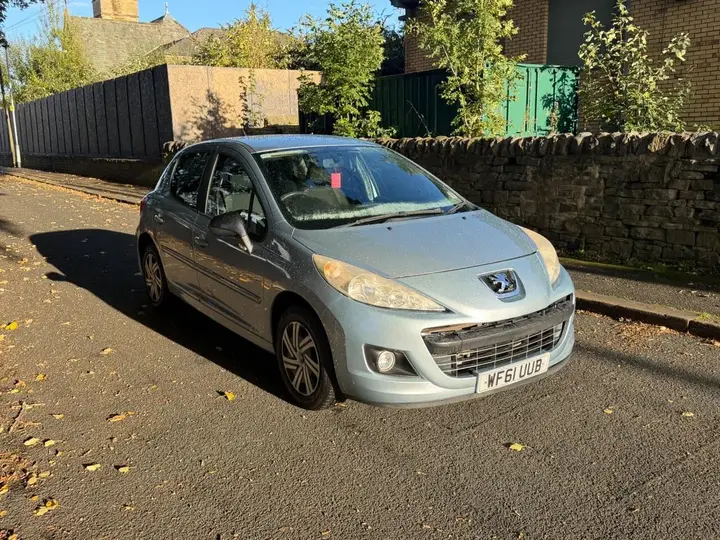 Peugeot 207
