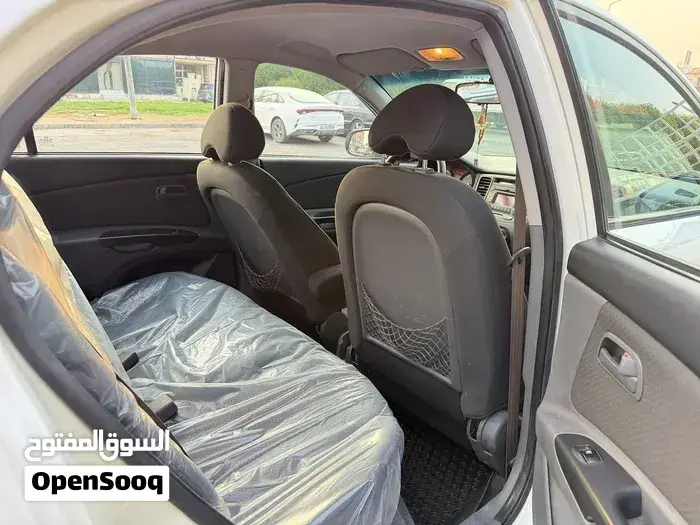 Kia Rio 2011 photo 4