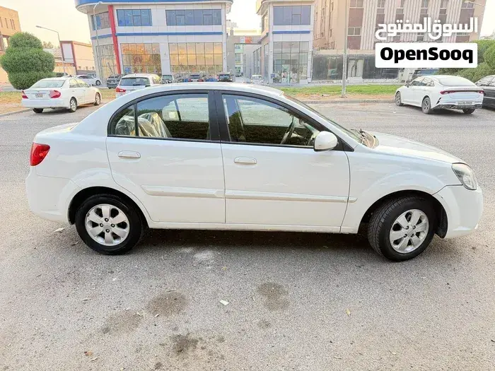Kia Rio 2011 photo 3