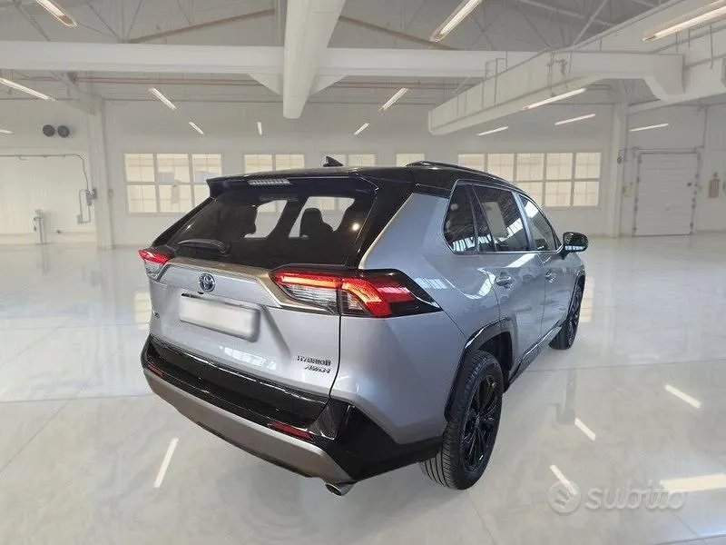 Toyota Rav4 2022 photo 4