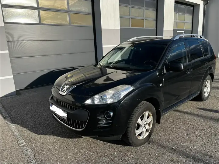 Peugeot 4007 2008 photo 2