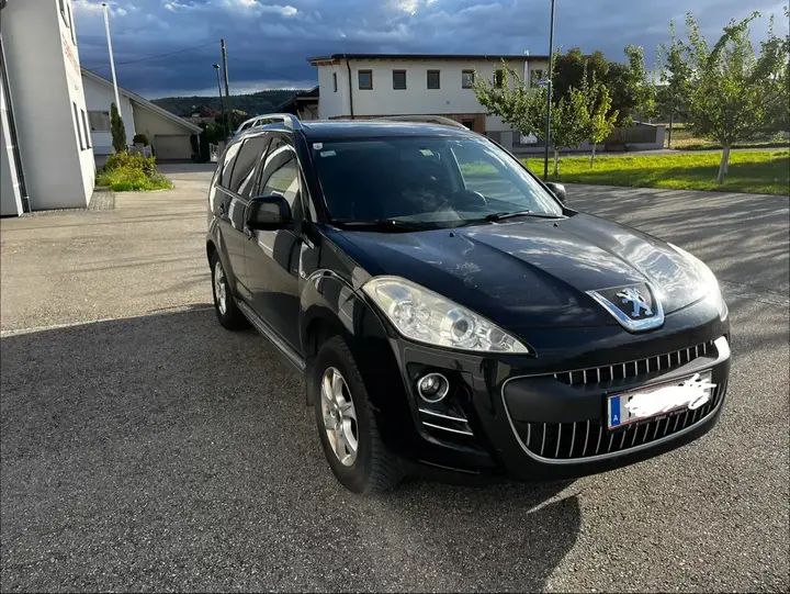 Peugeot 4007