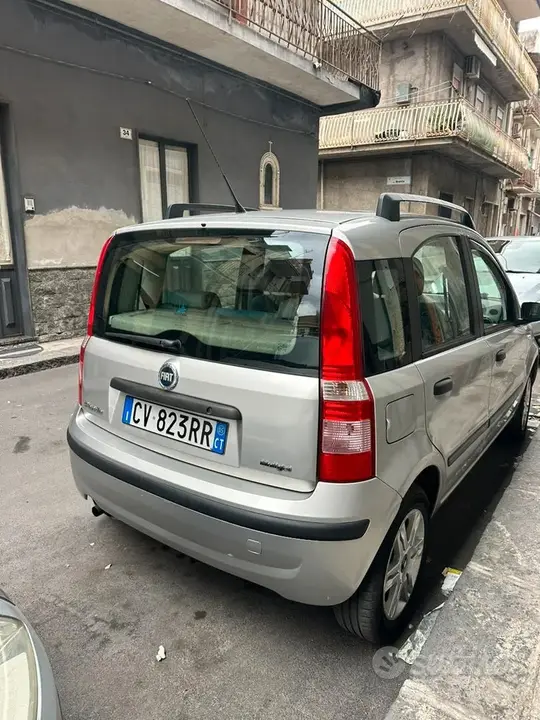 Fiat Panda 2005 photo 2