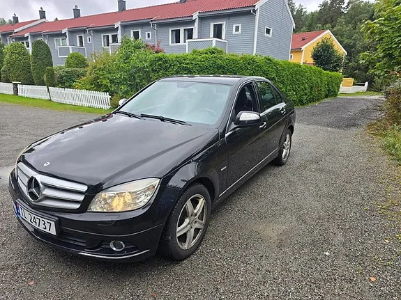 Mercedes-Benz C220 D 2008 photo 4