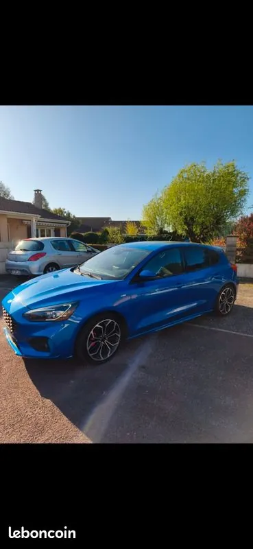 Ford Focus 2019 photo 2