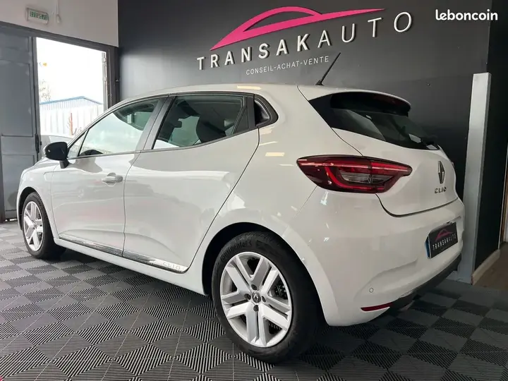 Renault Clio 2020 photo 3