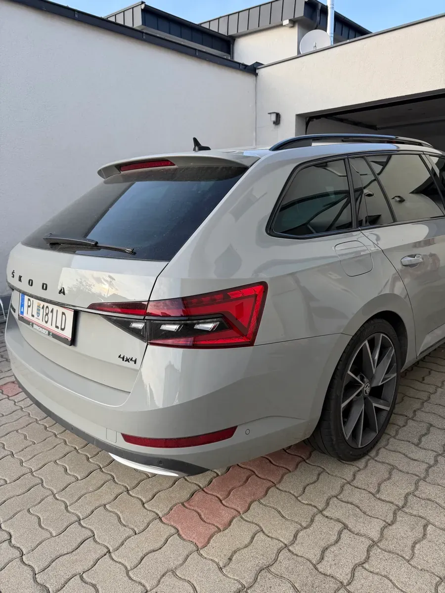 Skoda Superb 2020 photo 3