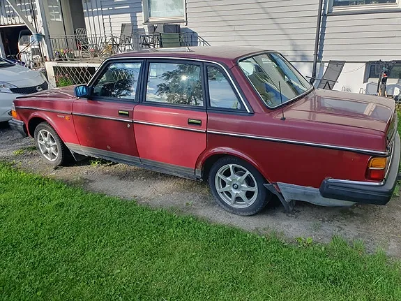Volvo 240 1988 photo 4