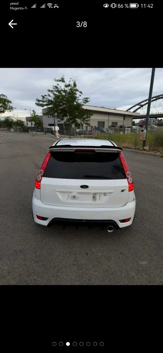 Ford Fiesta 2008 photo 2