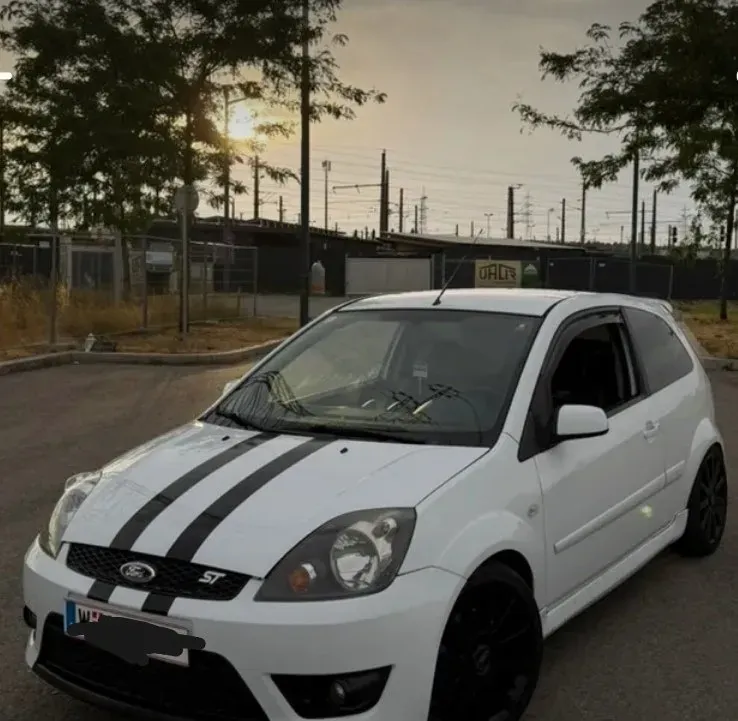 Ford Fiesta 2008 photo 3