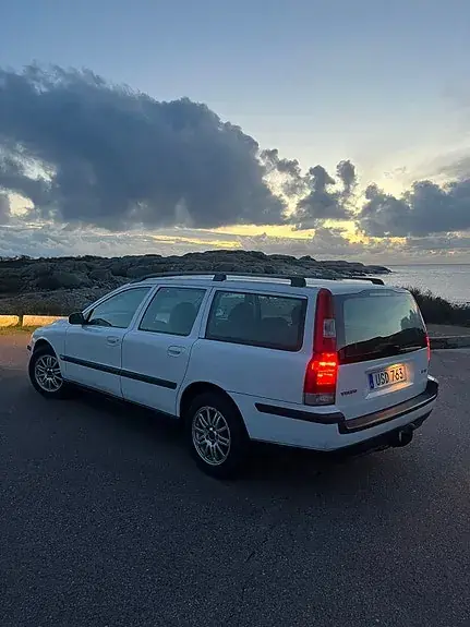 Volvo V70 2004 photo 3