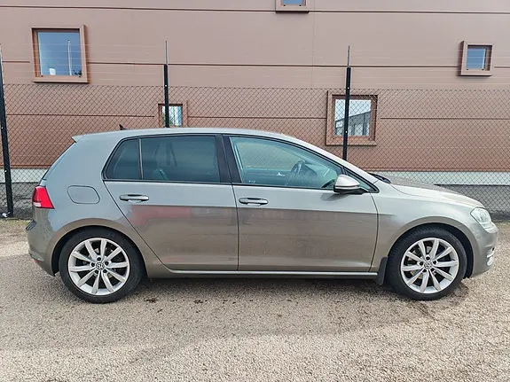 Volkswagen Golf Vii 2013 photo 3