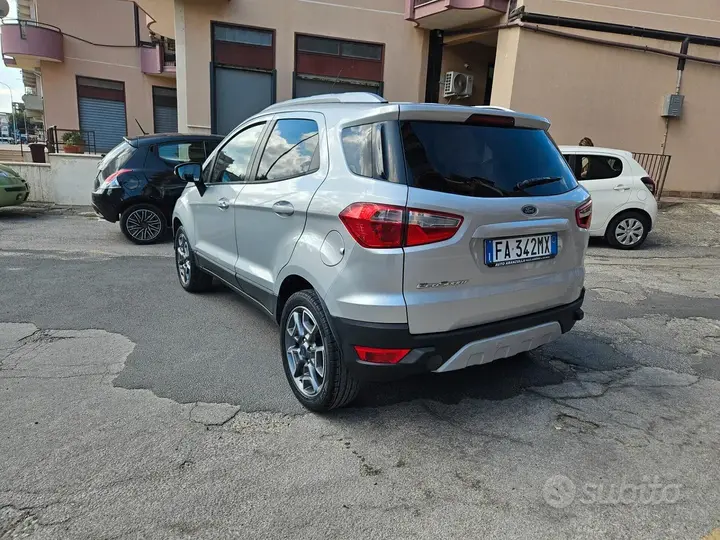 Ford Ecosport 2015 photo 5