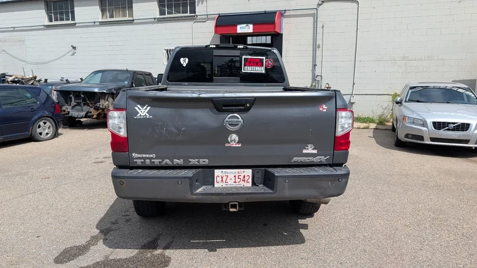 Nissan Titan 2016 photo 5