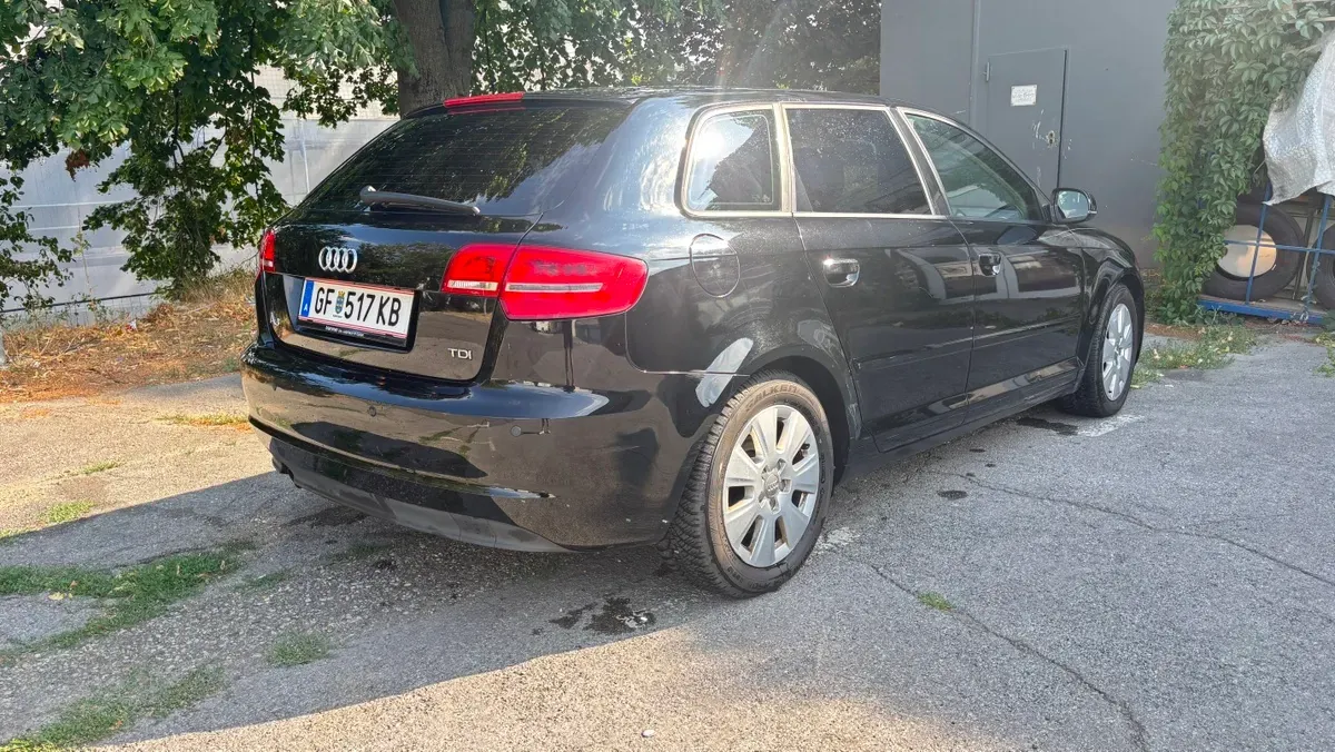 Audi A3 2012 photo 3