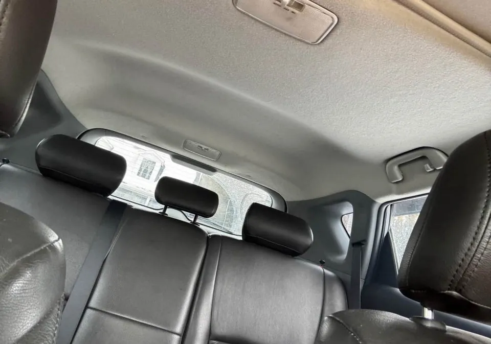 Pontiac Vibe 2009 photo 4
