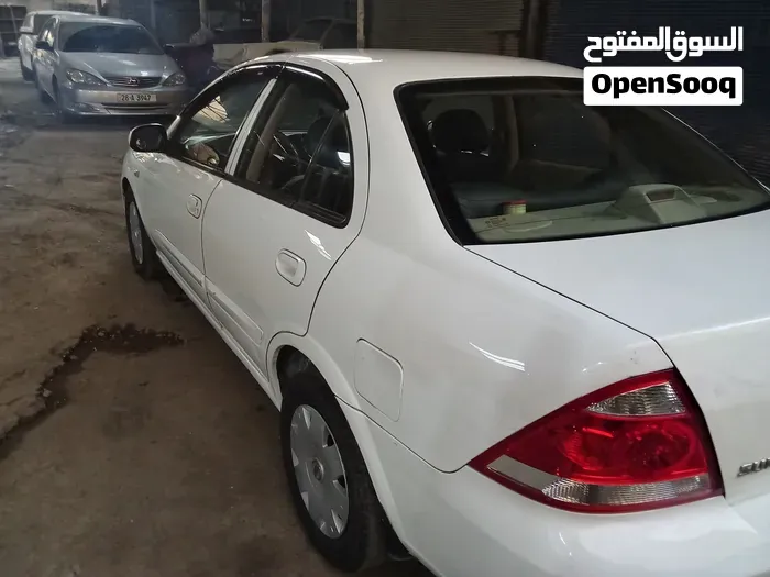 Nissan Sunny 2009 photo 4