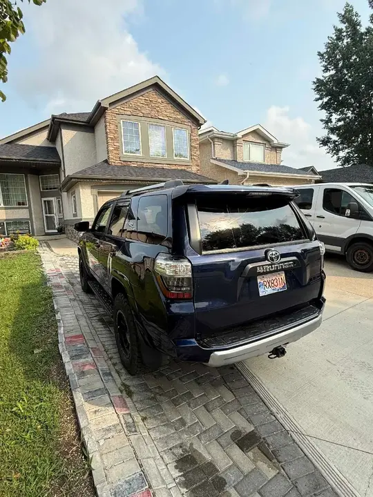 Toyota 4Runner 2018 photo 3