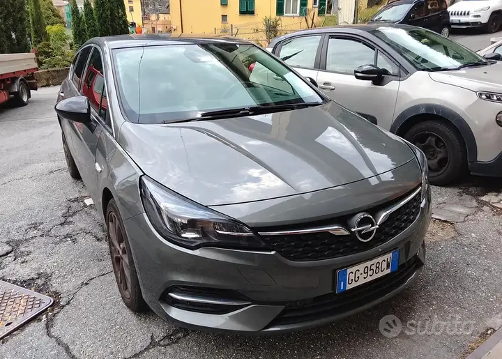 Opel Astra 2021 photo 2