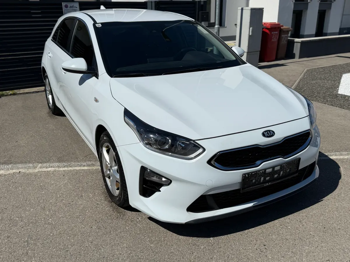 Kia Ceed 2022 photo 3