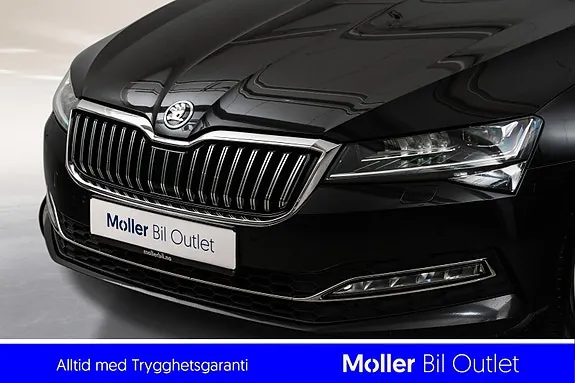 Skoda Superb 2023 photo 2