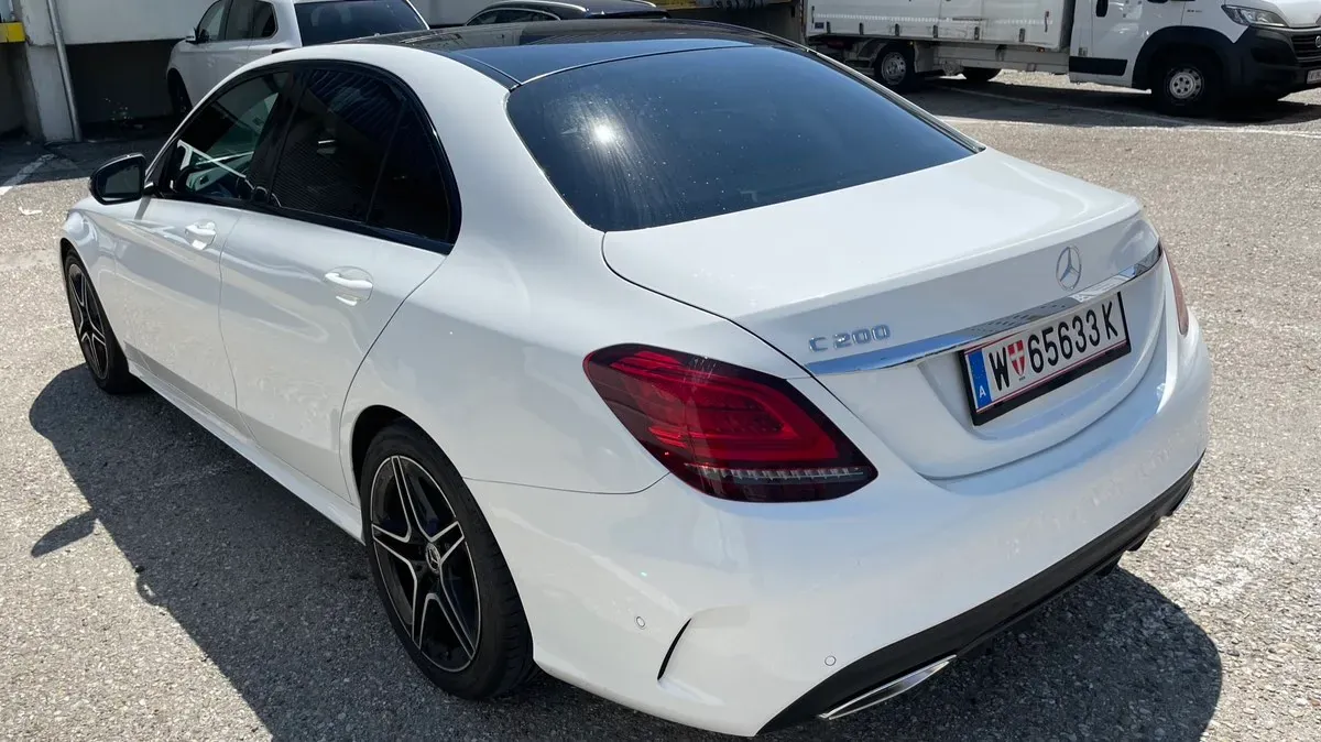 Mercedes-Benz C-Class 2020 photo 2