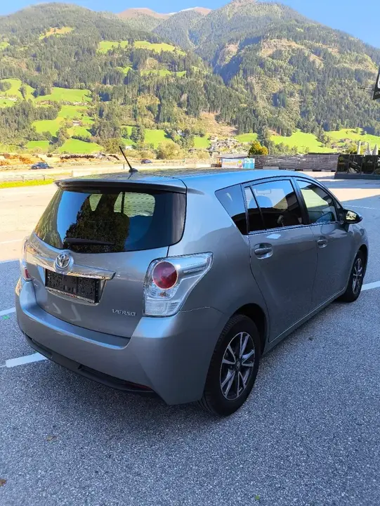 Toyota Verso 2014 photo 3