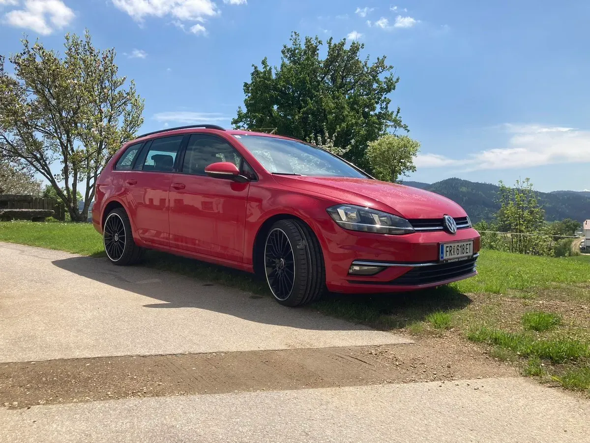 Volkswagen Golf 2018 photo 2