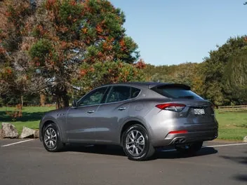 Maserati Levante 2021 photo 5