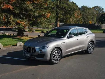 Maserati Levante 2021 photo 3