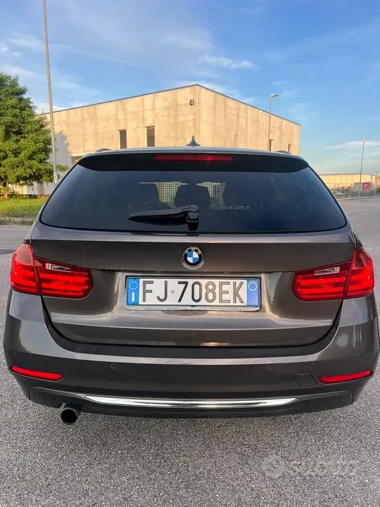 BMW 320 2013 photo 3