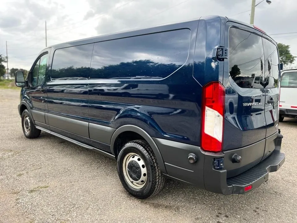 Ford Transit 2015 photo 3