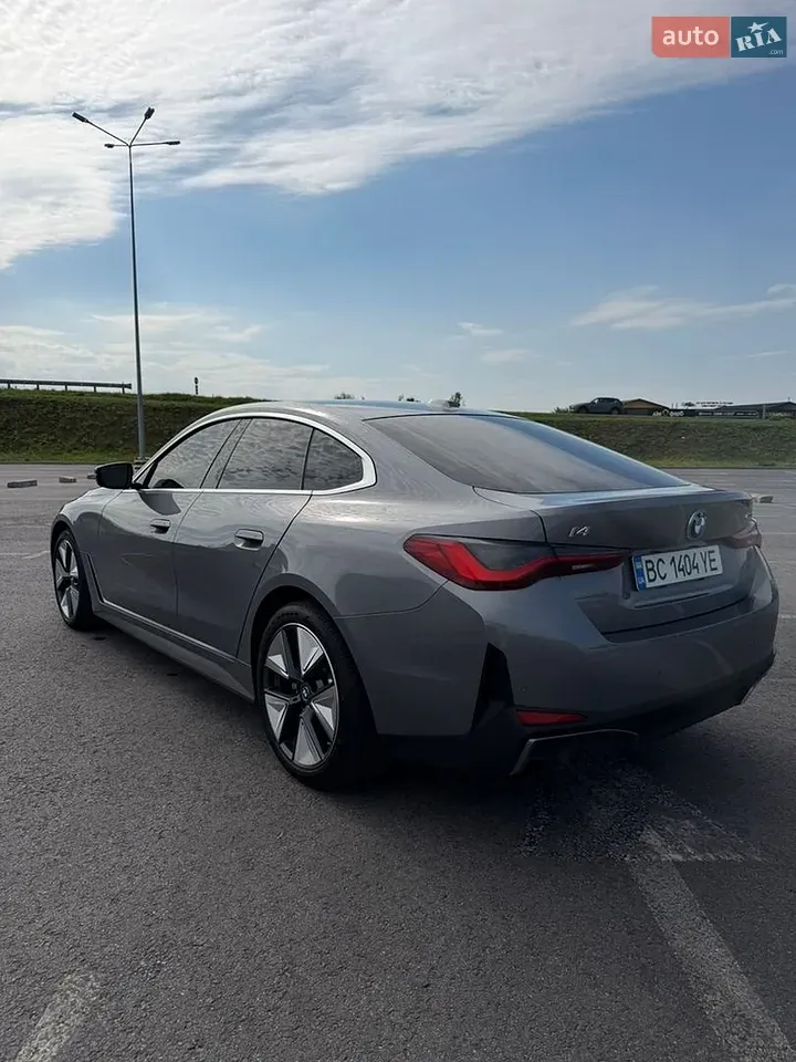 BMW I4 2022 photo 5