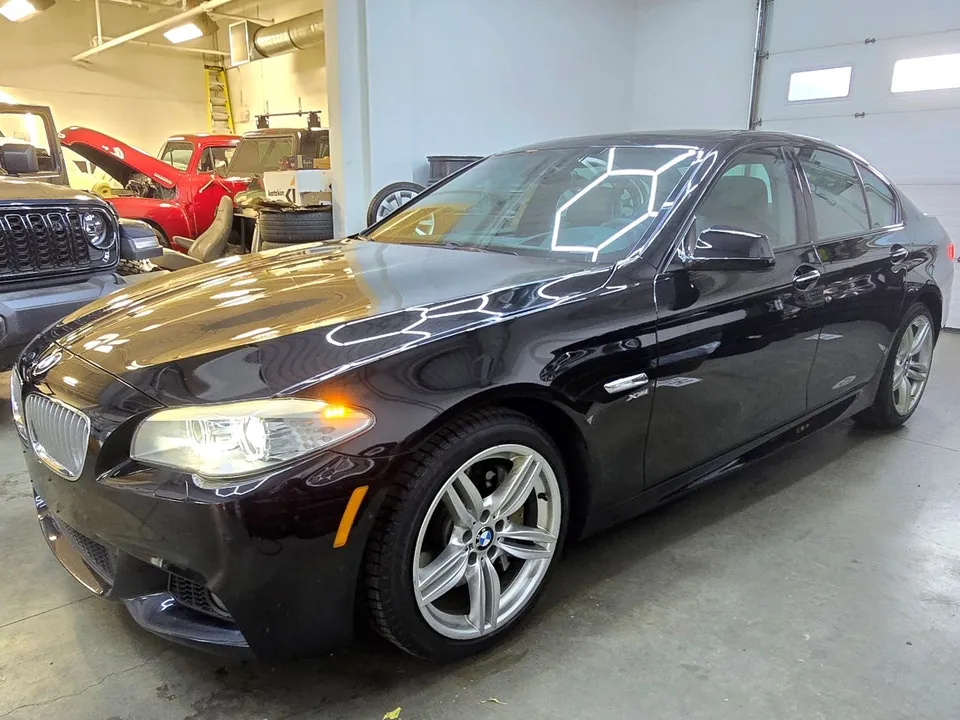 BMW 550I 2011 photo 2
