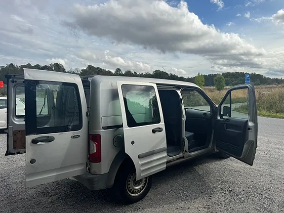 Ford Transit Connect 2010 photo 3