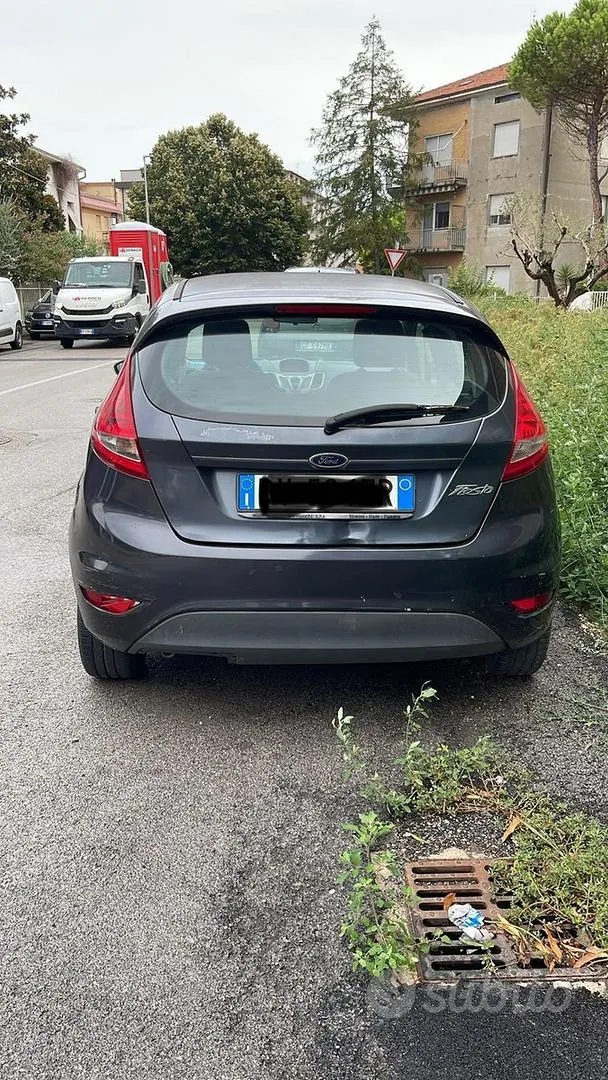 Ford Fiesta 2009 photo 3